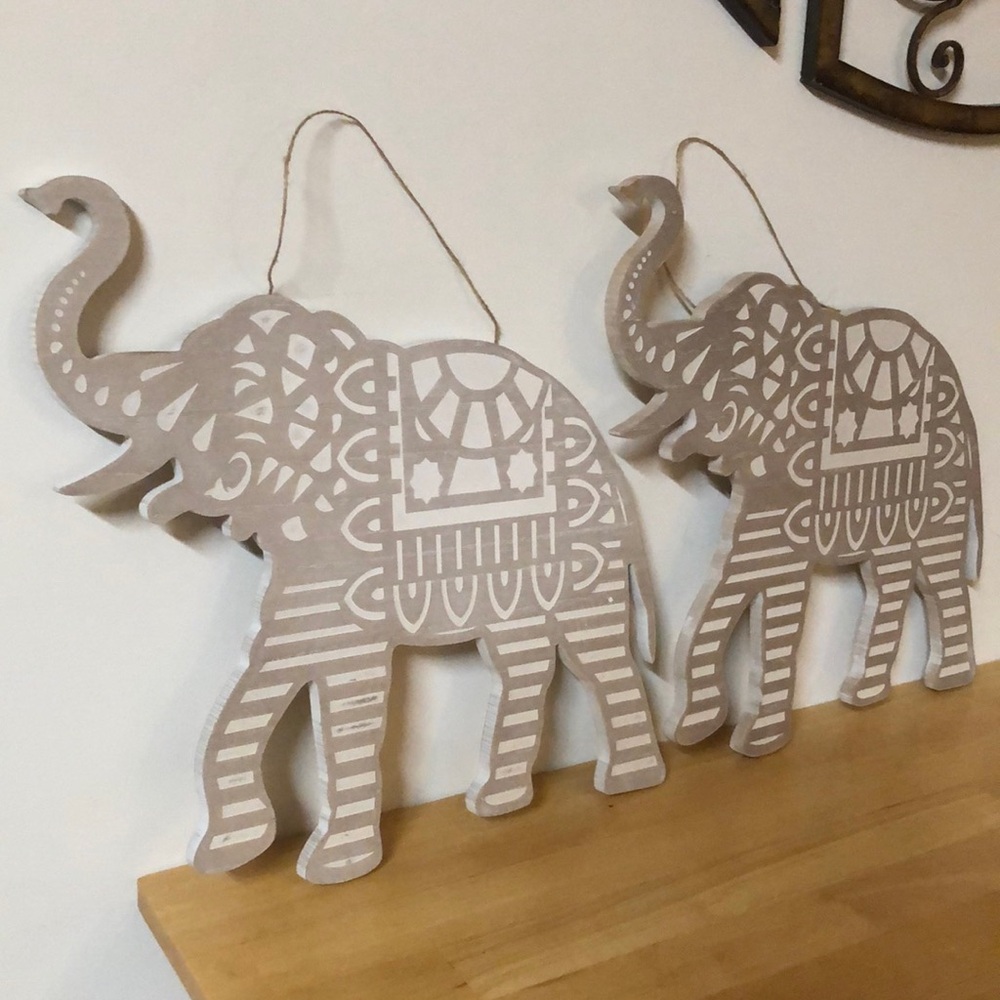 Double Elephant Wall Plaques